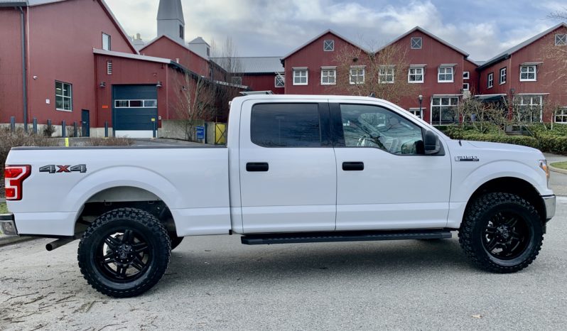 2019 Ford F-150 SuperCrew 5.0L V8 | 6.5 Foot Box | 4×4 Leather Lifted full