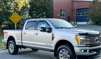 2017 Ford F-350 SuperDuty *PLATINUM* F350 Loaded Fx4 full